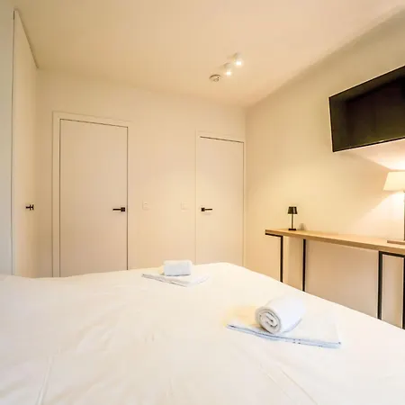 Chateauneuf With Parking By Interhome Knokke-Heist